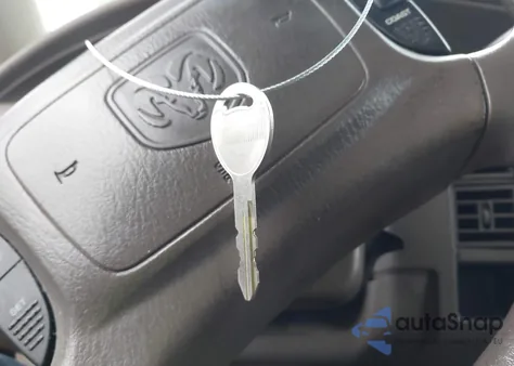 2002 Dodge Durango Sport z USA, uszkodzony, nr VIN 1B4HR38N52F136132